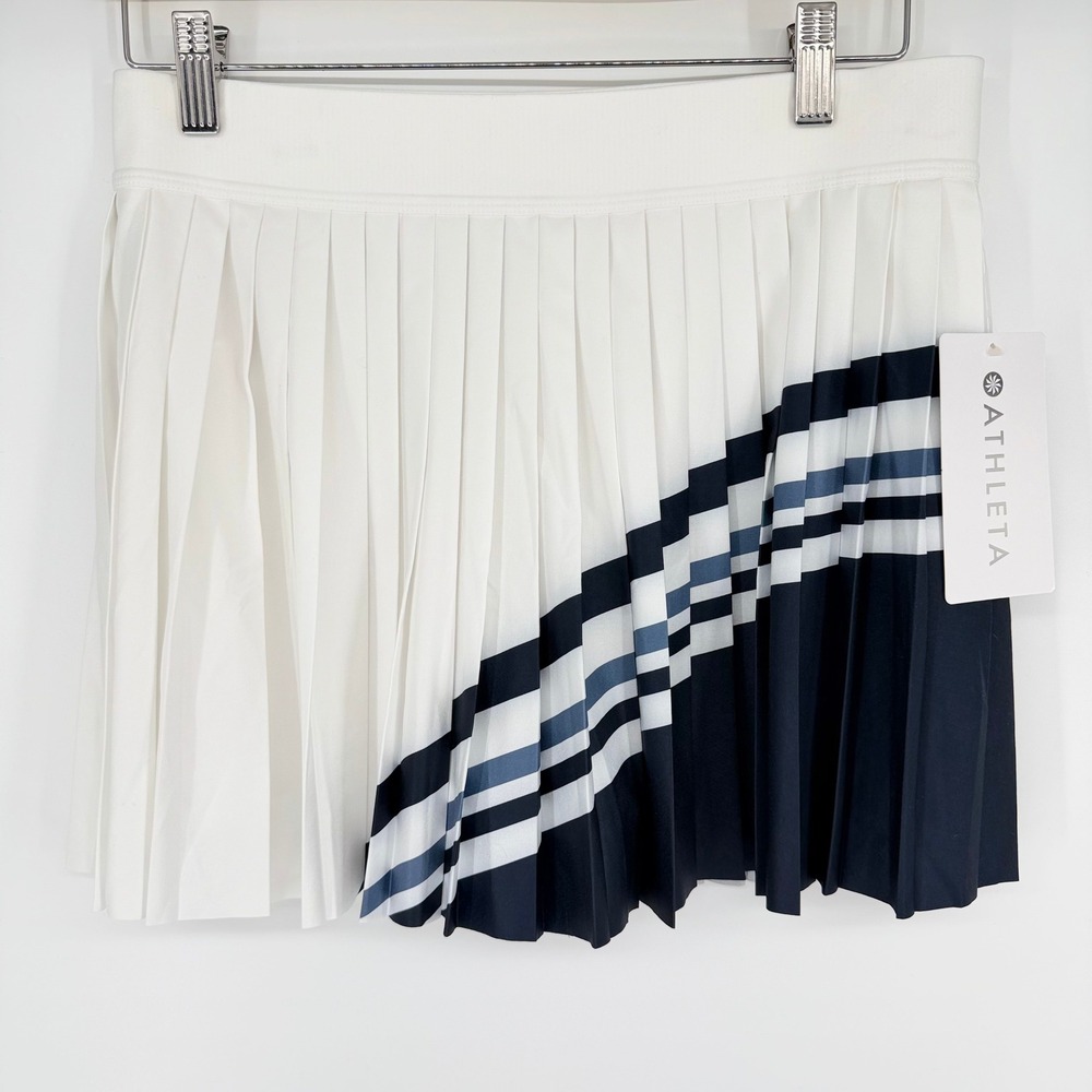 Athleta Match Point Pleated Colorblock Skort Womens M White/Navy Tennis Golf NEW - Picture 2 of 10